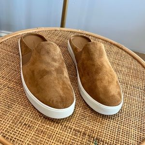 Vince Verell suede slip-on sneaker NWOT